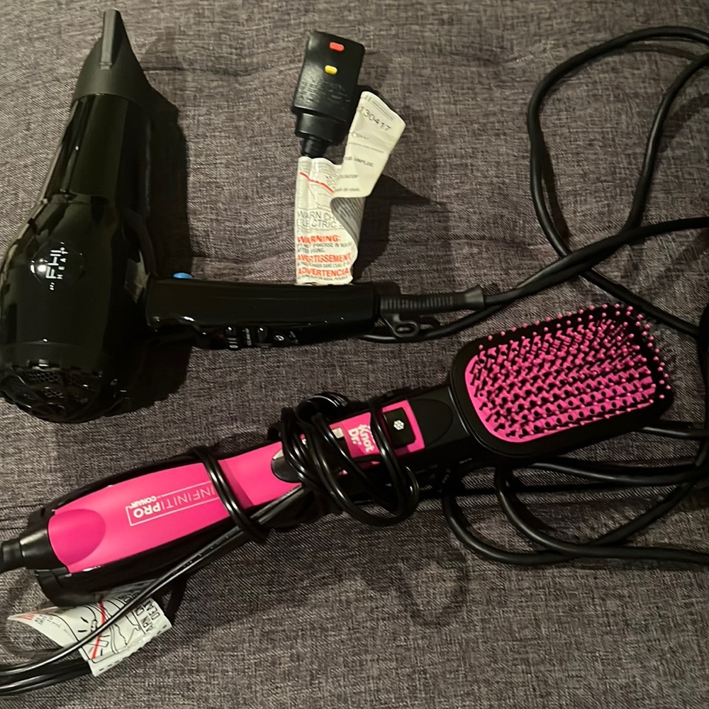 Infiniti Pro by Conair Knot Dr. Paddle Brush plus FHI blow dryer.
